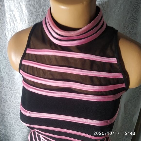 Dressy black & pink top size 10 @36 - Picture 5 of 10